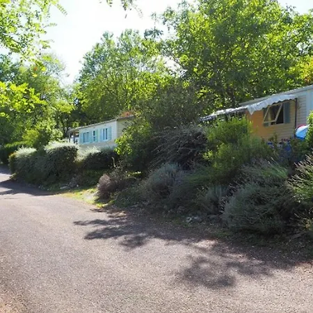 Mobil-home Avec Terrasse Au De - Api-1-52-1220