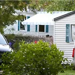 Mobil-home Avec Terrasse Au De - Api-1-52-1220 Campsite
